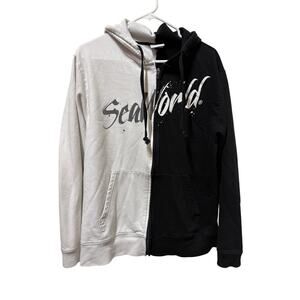 Seaworld two tone black white zip up hoodie Penguin Size Large